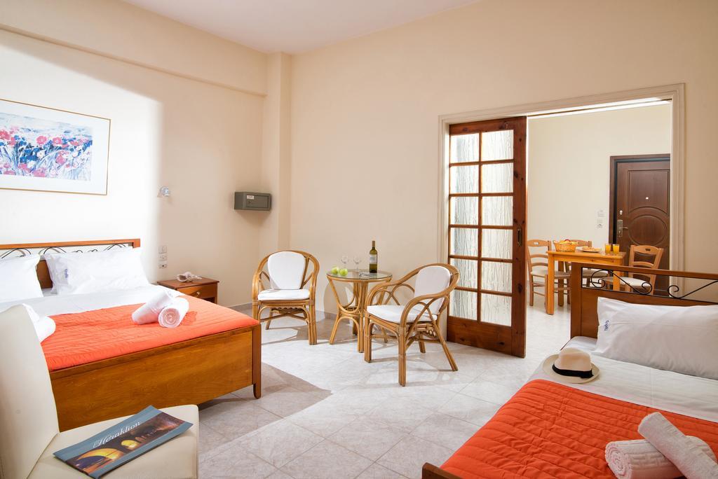Erofili Apartments Hersonissos  Exterior photo